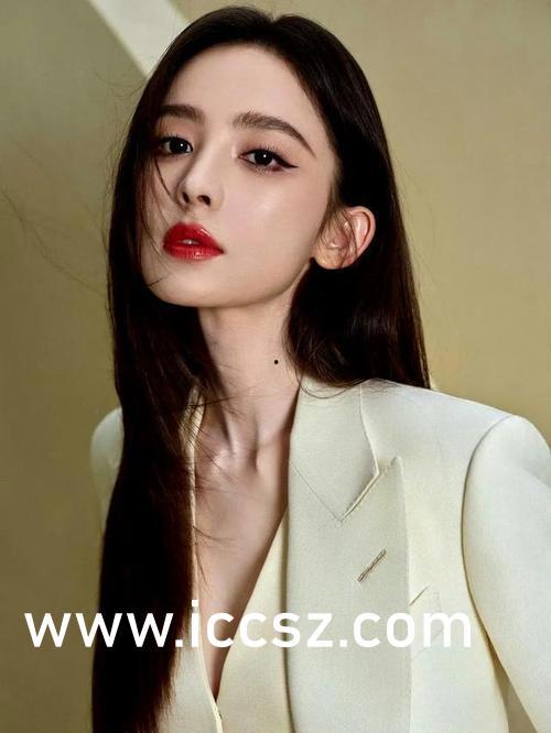 51吃瓜官网入口戴璐